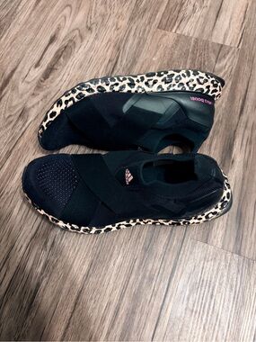 adidas Ultra boost Women’s Slip-On sneakers with pink leopard trim